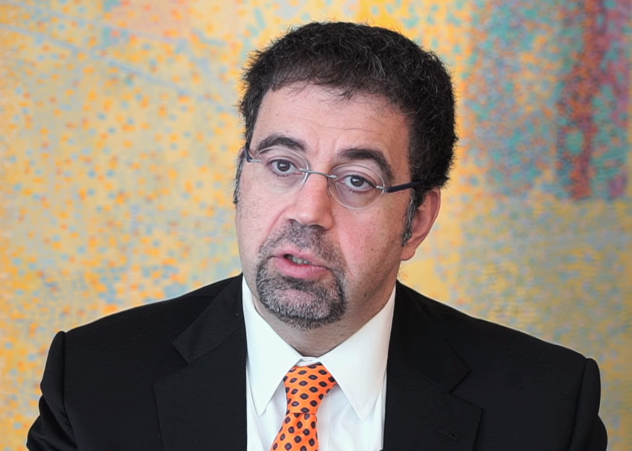Photograph of Daron Acemoğlu